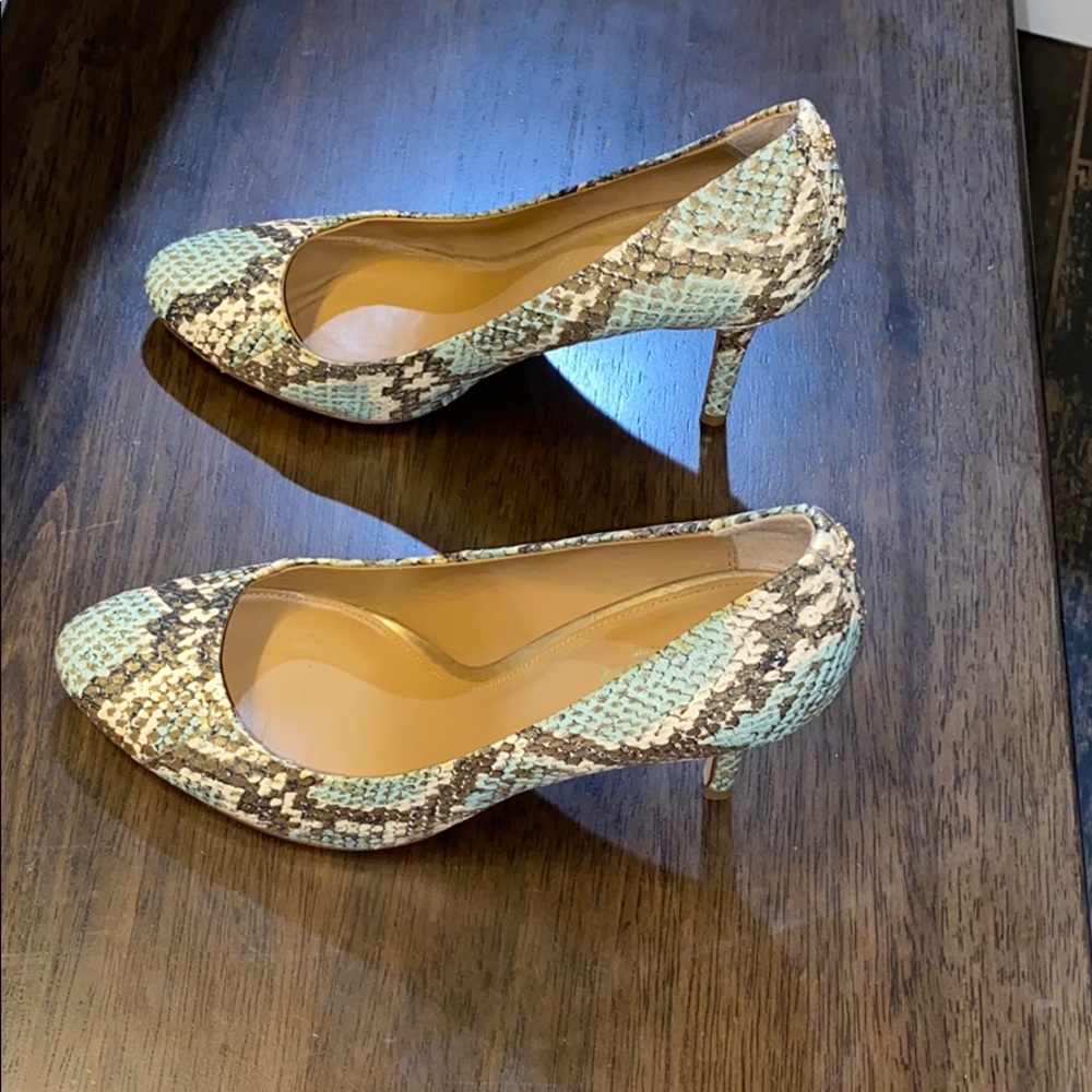 Coach Metallic snakeskin print heels - Picture 7 of 11